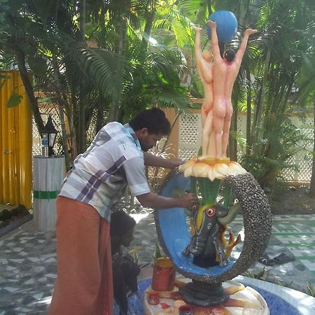 Maharaju Palace Kovalam Buitenkant foto
