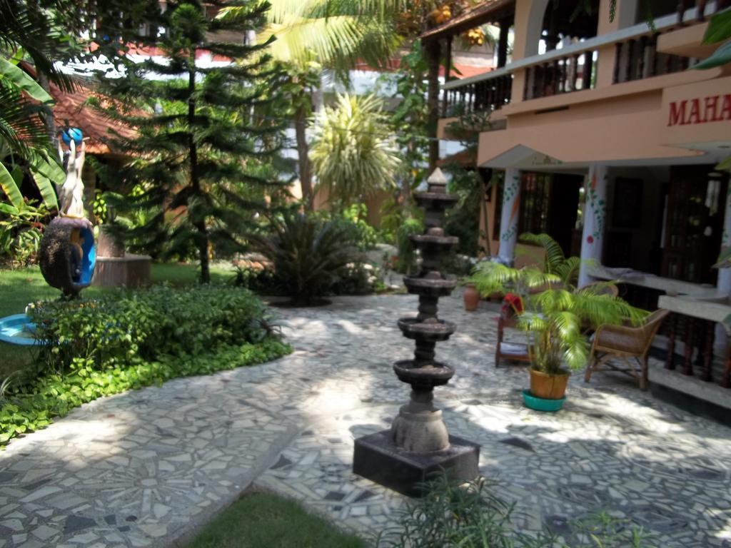 Maharaju Palace Hotel Kovalam Buitenkant foto