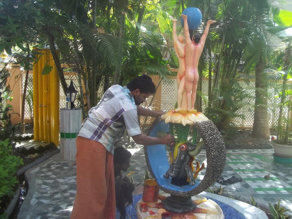 Maharaju Palace Kovalam Buitenkant foto